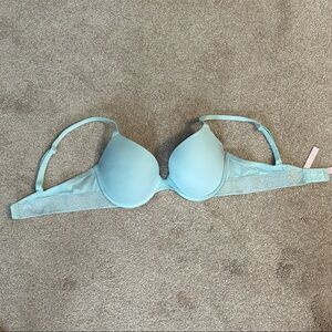 PINK Victoria's Secret Aqua Bra 36C